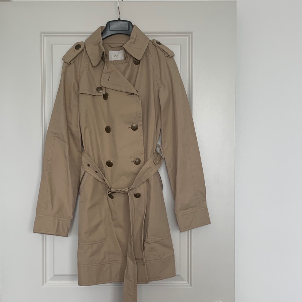 Trench coat